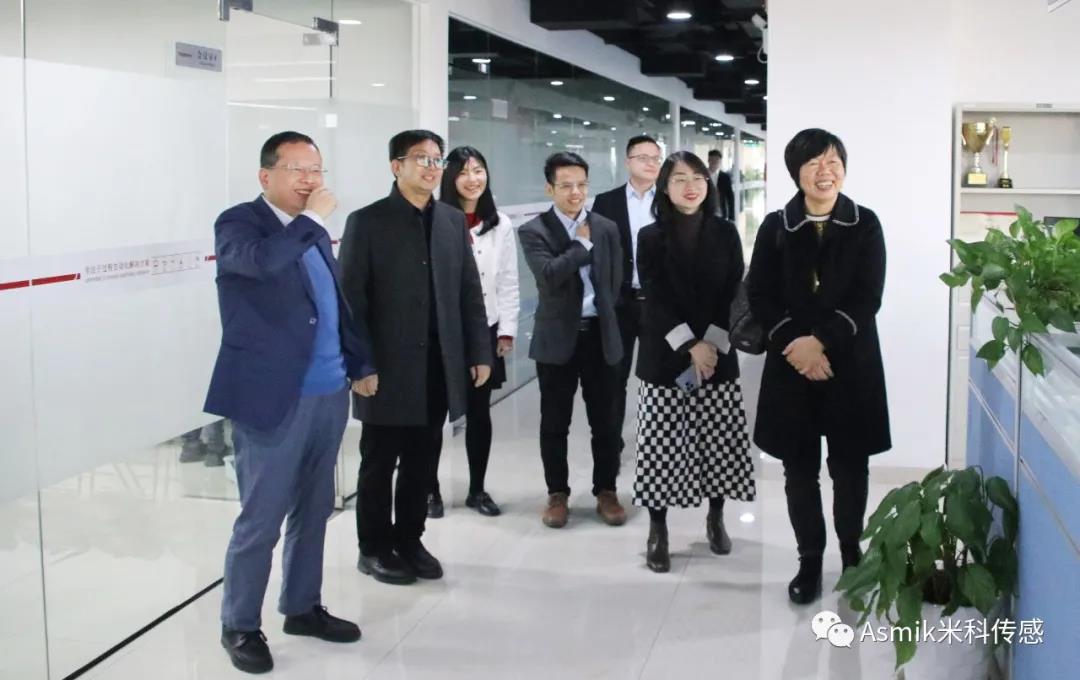 水利水電學(xué)院領(lǐng)導(dǎo)到訪米科，共探校企合作新路徑